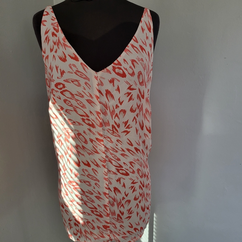 Cabi top